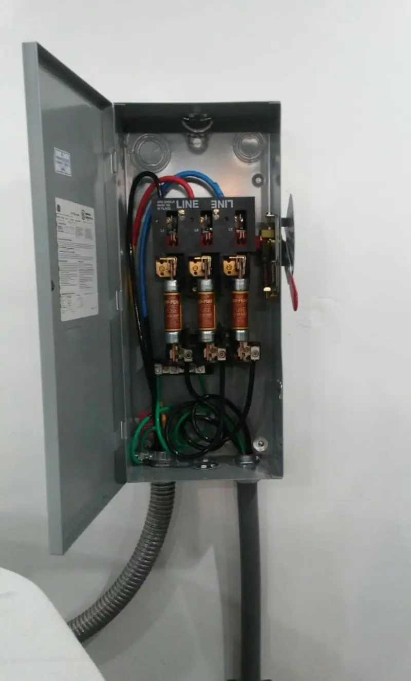 Three-phase disconnect switch installed for Electrical Wiring & Rewiring in Cherokee Village